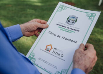 Misiones realiza “la entrega de títulos más grande en su historia”