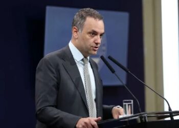 Adorni volvió a negar una interna entre Javier Milei y Victoria Villarruel