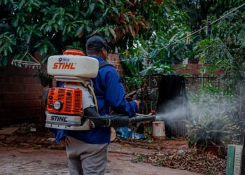 Intensifican las tareas de bloqueo epidemiológico en los barrios
