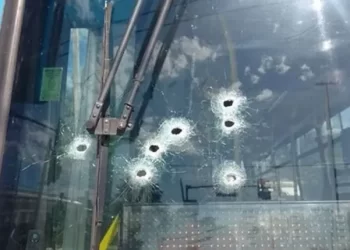 Tras atentados, para los colectivos y taxis en Rosario