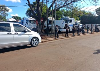 Desarticularon una red de estafadores con vehículos robados y adulterados