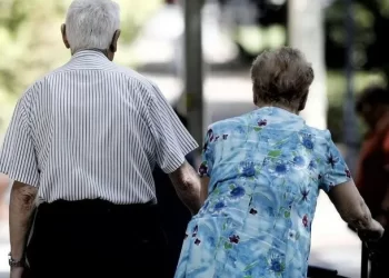 El Gobierno decretó otorgar un nuevo bono de $70 mil a jubilados