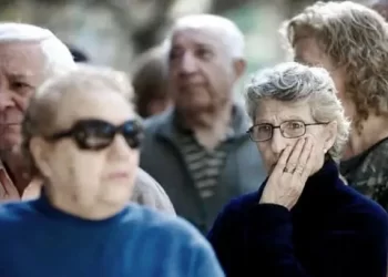 A cuánto se iría la jubilación mínima con el DNU de Javier Milei