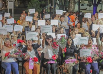 Reconomiento a mujeres destacadas de Posadas