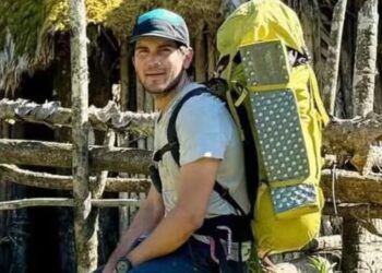 Rescataron a parapentistas colombianos