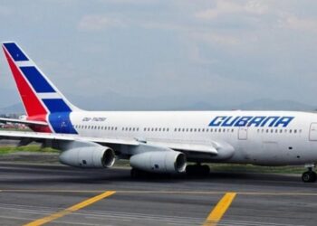 Cubana de Aviación deja de volar a la Argentina porque no le venden combustible