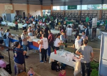 Destacan la participación y oferta de la feria de alimentos en Itaembé Guazú