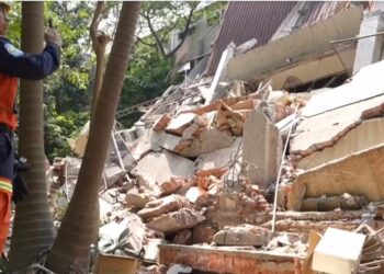 Al menos nueve muertos y 50 desaparecidos tras el terremoto más fuerte en 25 años en Taiwán