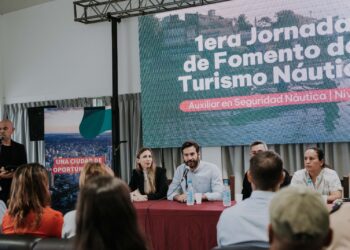 Realizaron la primera jornada de fomento al Turismo Náutico