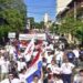 Paraguayos se manifiestan en las calles por mejoras salariales
