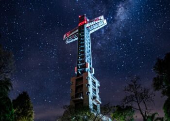Observación astronómica, el 25 de mayo en el Parque Temático de la Cruz
