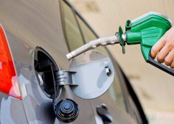 El precio de los combustibles subirá hasta un 5% a partir de este sábado