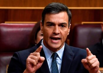 El presidente español Pedro Sánchez le exige disculpas a Javier Milei por sus dichos