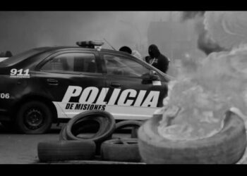 Levantaron el acampe policial tras acuerdo salarial