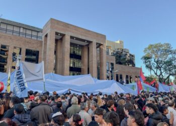 El Gobierno del Pueblo, para el Pueblo y por el Pueblo