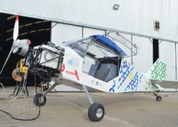 El primer avión eléctrico de Argentina se prepara para tocar el cielo