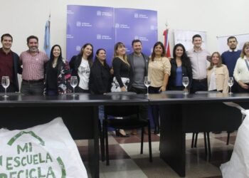 Presentaron el programa «Mi escuela recicla»