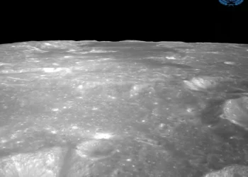 China toma muestras de la cara oculta de la Luna