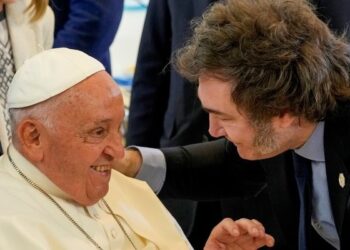 «Para muchos, la política hoy es una mala palabra», dijo el Papa Francisco