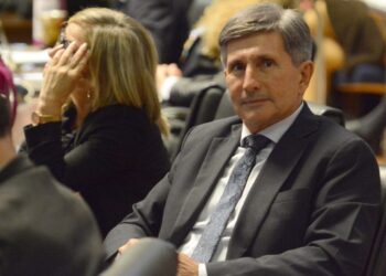 Szychowski alzó la voz en nombre de los colonos