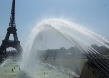 Europa vive una extrema ola de calor con temperaturas que superan los 40°