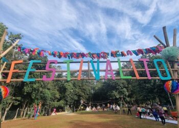 Vacaciones con teatro, arte y ‘Festivalito’ en el Botánico