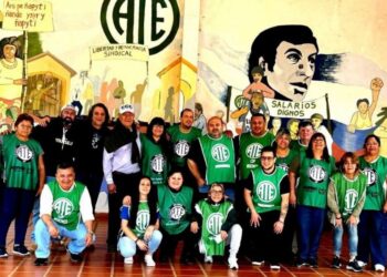 La Utep lidera una movilización por paz, pan, tierra, techo y trabajo