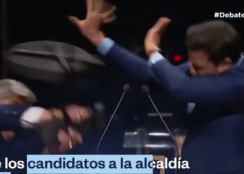 Brasil: un candidato a la alcaldía de San Pablo le pegó un sillazo a su rival
