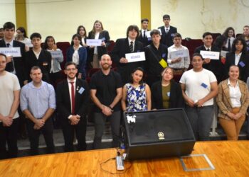 Estudiantes simulan Asamblea de la ONU