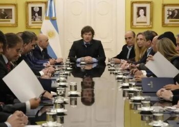 El Gobierno oficializó el veto total a la nueva movilidad jubilatoria