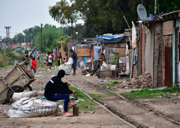 Informe de la UCA: más de la mitad de los argentinos es pobre