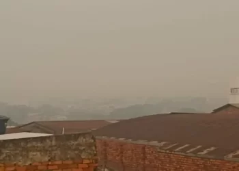 Bolivia busca provocar lluvias artificiales contra incendios