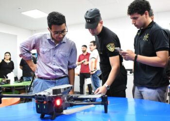 La Escuela de Robótica Misiones lanzó Vant una propuesta sobre creación de drones