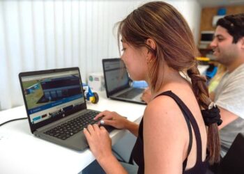 Día del Programador Misionero, protagonistas de la economía del conocimiento