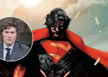 Javier Milei se comparó con Superman y desató una ola de críticas en redes sociales