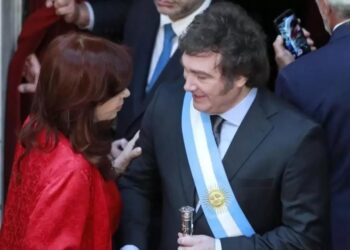 El Gobierno dio de baja la jubilación y la pensión que percibe Cristina Kirchner