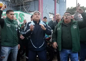 La CGT prepara un paro general para diciembre