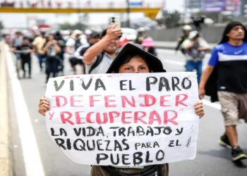 Transportistas peruanos inician paro de 72 horas ante creciente inseguridad