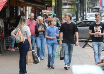 Calzado, alimentos y textiles impulsan en octubre el aumento de ventas en las Pymes