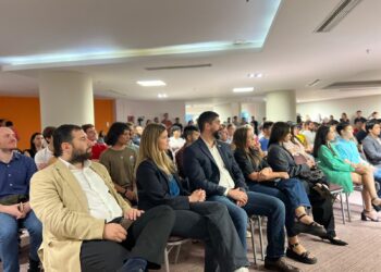 Micaela Gacek: “Esto contribuye a fortalecer las ideas de libertad que promueve Milei”