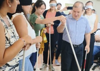 Empleados del IPRODHA fueron capacitados en atención a personas con discapacidad visual