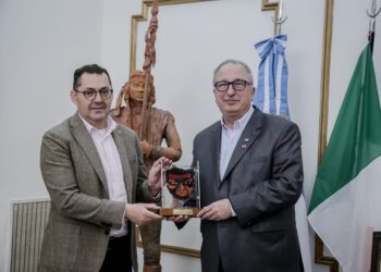El embajador de Irlanda llegó a  Misiones para fortalecer vínculos bilaterales