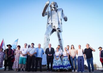 Conmemoraron un aniversario más del natalicio de Andresito Guacurarí