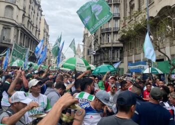 Fracasó la paritaria de Camioneros y el gremio lanzó «medidas de acción directa»