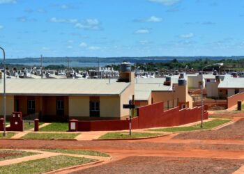 Itaembé Guazú refuerza servicios municipales y educación con nuevas obras