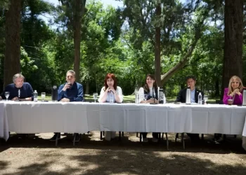 La foto de la unidad del peronismo: juntos Cristina Kirchner, Sergio Massa y Axel Kicillof