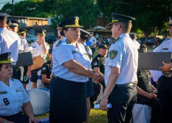 Más de 2 mil policías fueron promovidos a sus nuevas jerarquías
