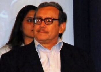 Misiones despide al «último maestro»: emotivo homenaje a Martín Pelozo