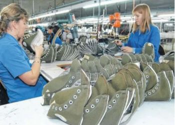 Cierra fábrica Dass de calzado que produce para marcas como Adidas y Fila