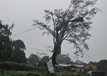 Fuerte tormenta en Alem provocó daños y anegamientos